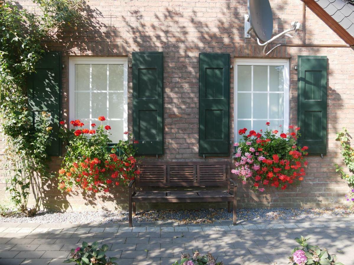 Ferienwohnung Am Deich Bedburg-Hau ภายนอก รูปภาพ